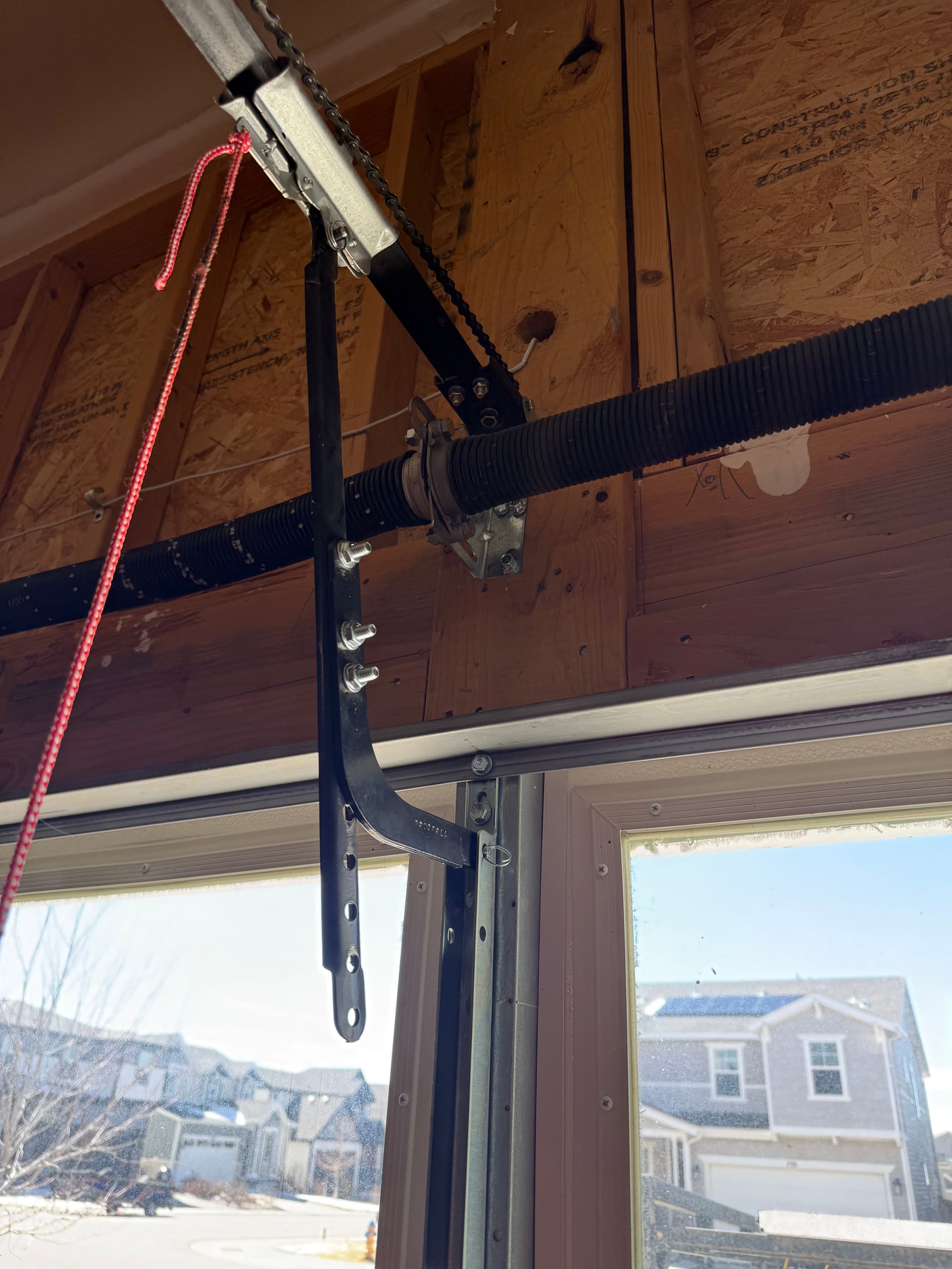 Gallery photos for Garage Door Fixes That Make Life Easier: Image #7