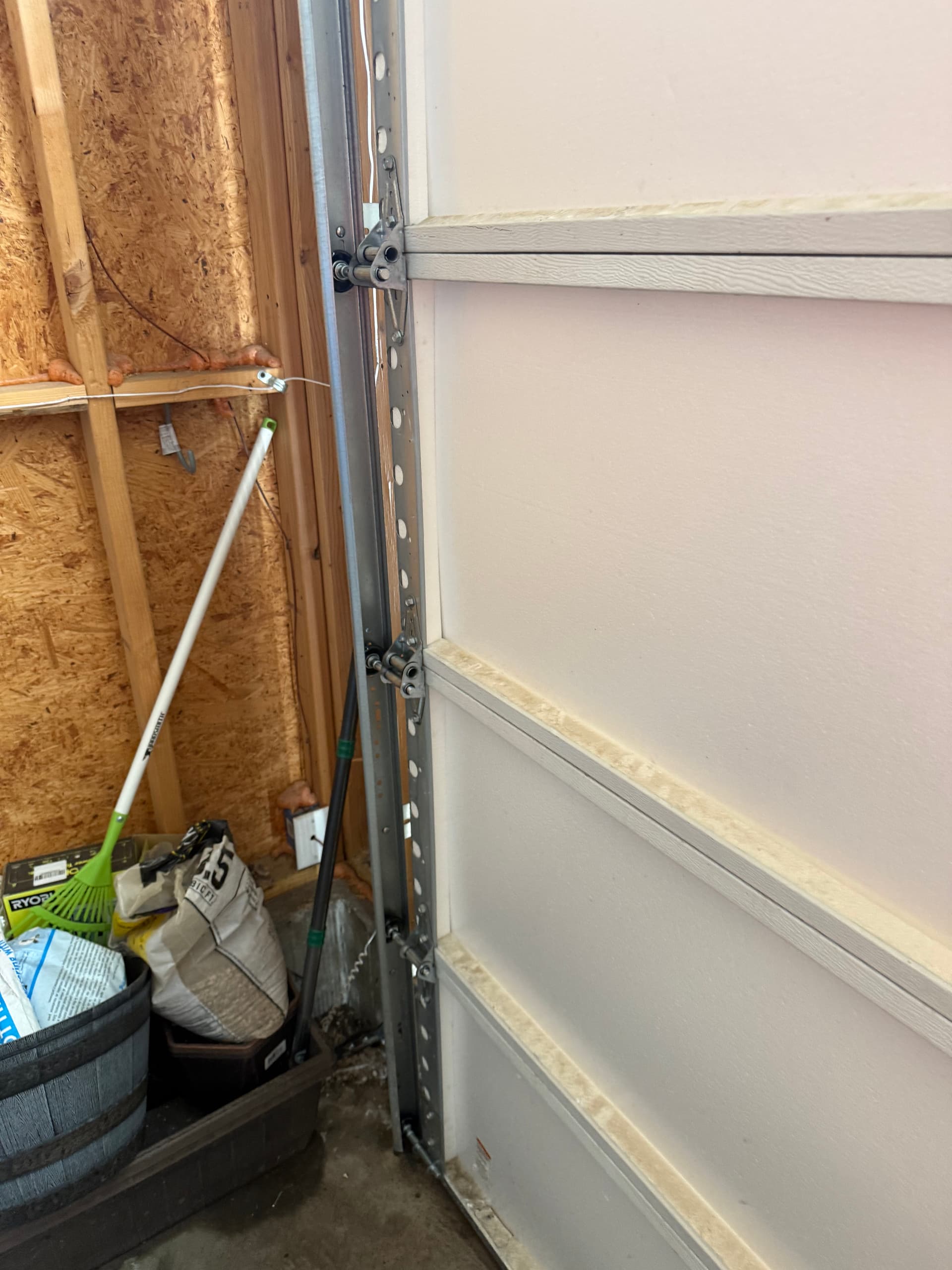 Gallery photos for Garage Door Fixes That Make Life Easier: Image #6