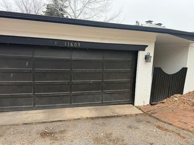 Lakewood Garage Door Transformation Highlights Elegance