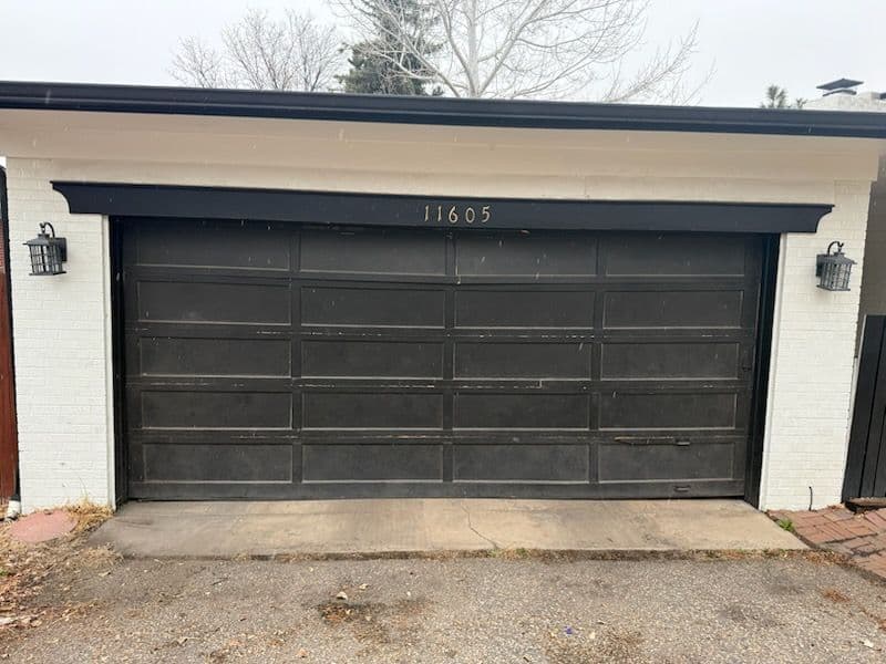 Lakewood Garage Door Transformation Highlights Elegance