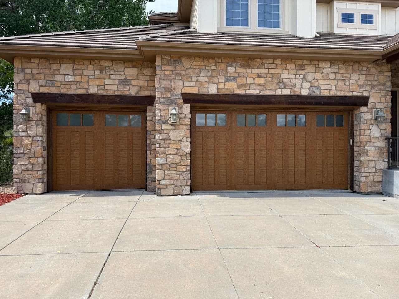 Gallery photos for Beautiful Wooden Garage Doors Transform Home: Image #1