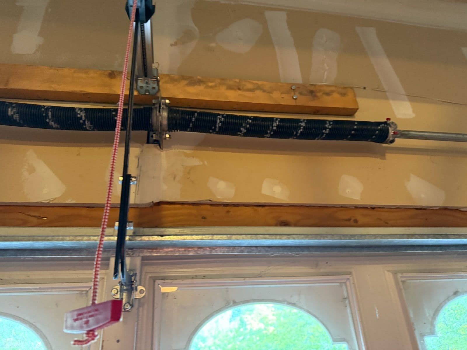 Gallery photos for Efficient Garage Door Spring Repair in Montbello: Image #1