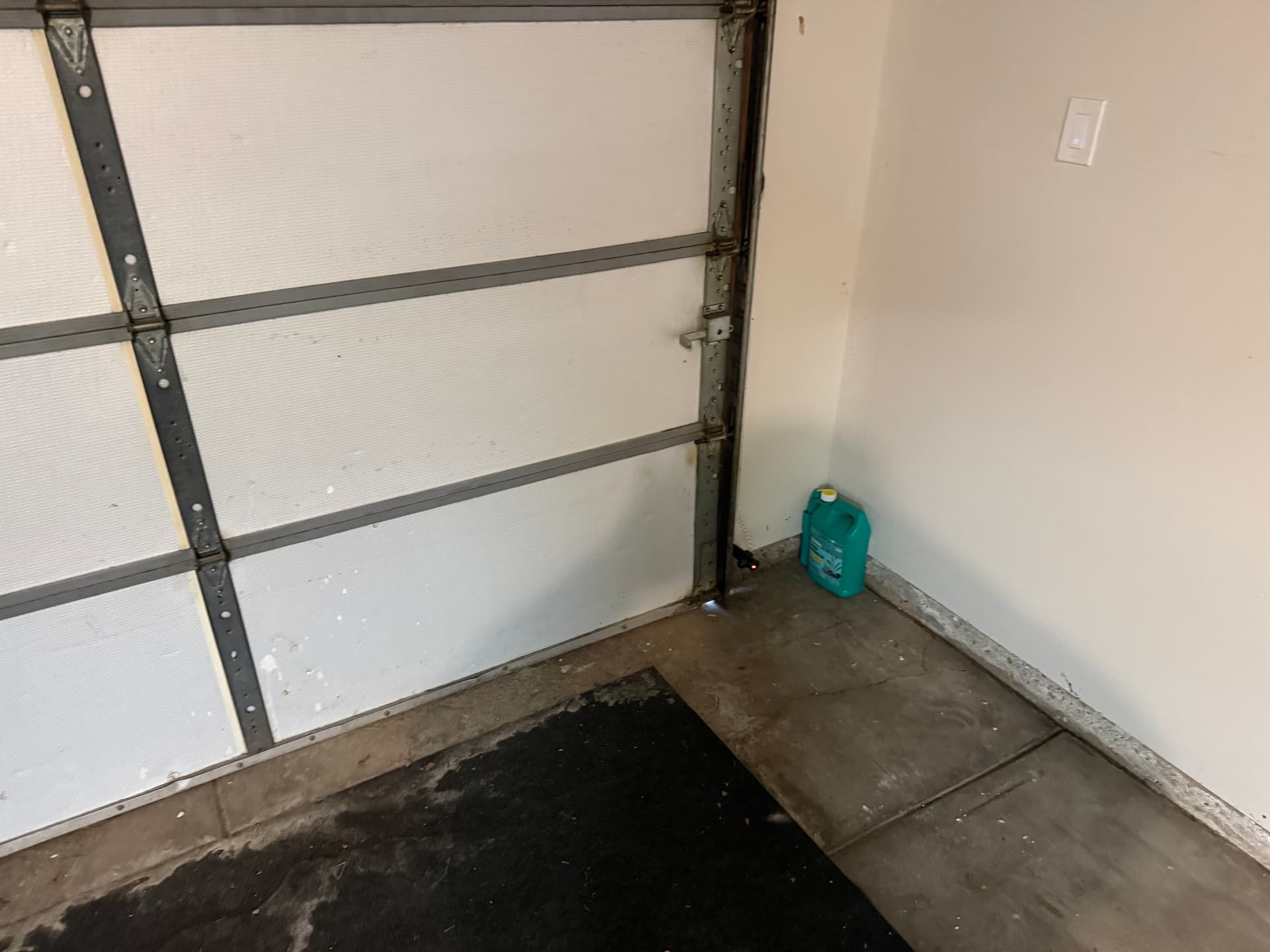 Gallery photos for Garage Door Spring Repair Ensures Easy Operation: Image #2