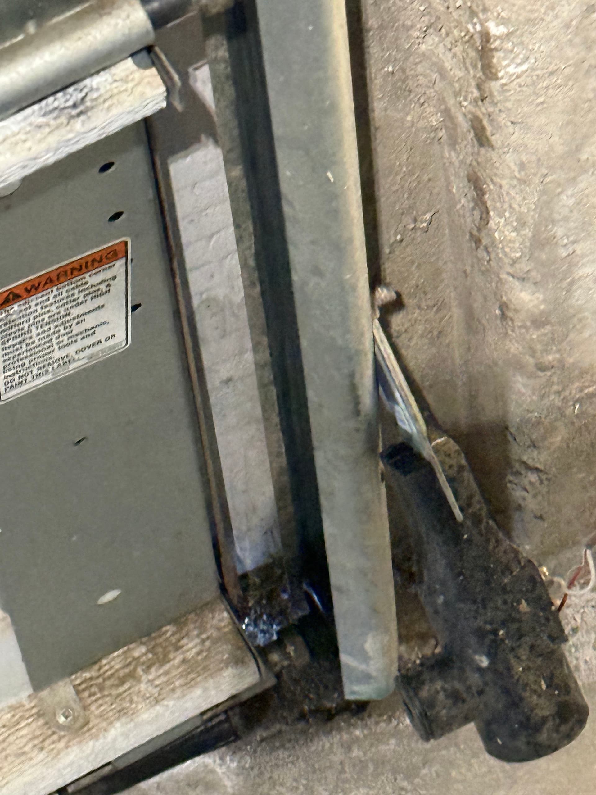 Gallery photos for Ensuring Smooth and Secure Garage Door Operations: Image #5