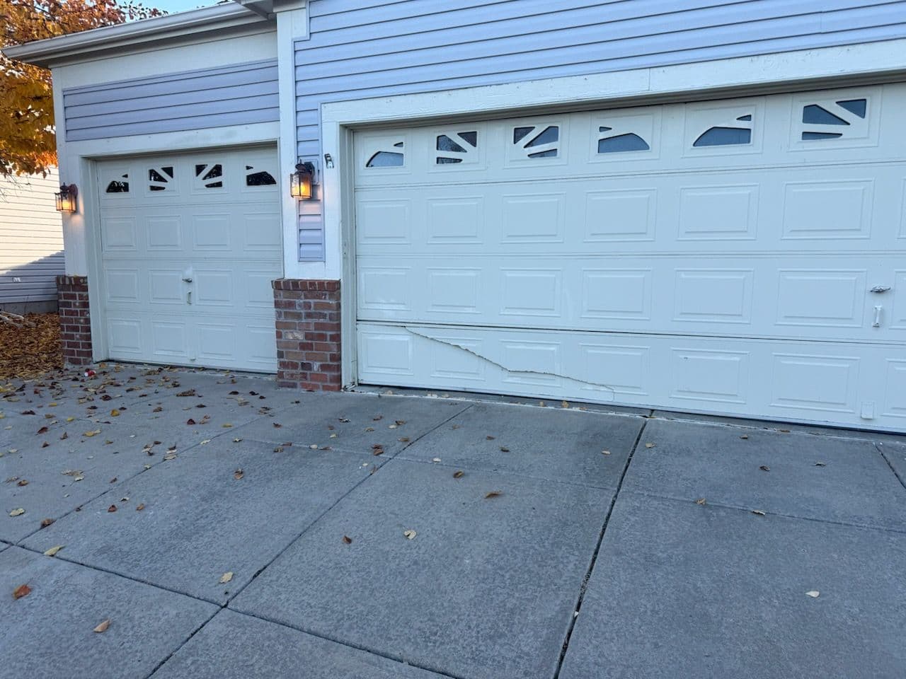 Garage Door Repair in Aurora image